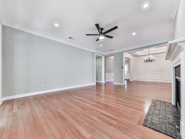 626 Laurel Crossing, Canton, GA 30114