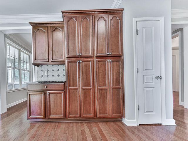 626 Laurel Crossing, Canton, GA 30114