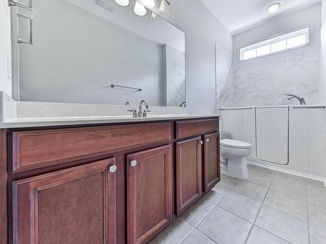 626 Laurel Crossing, Canton, GA 30114