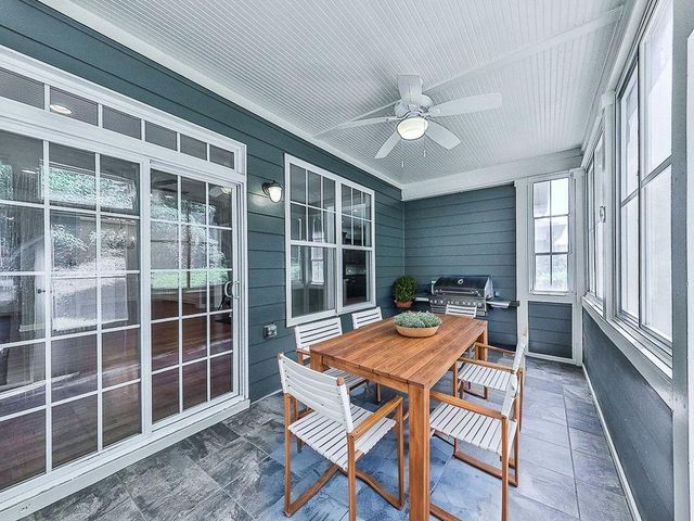 626 Laurel Crossing, Canton, GA 30114