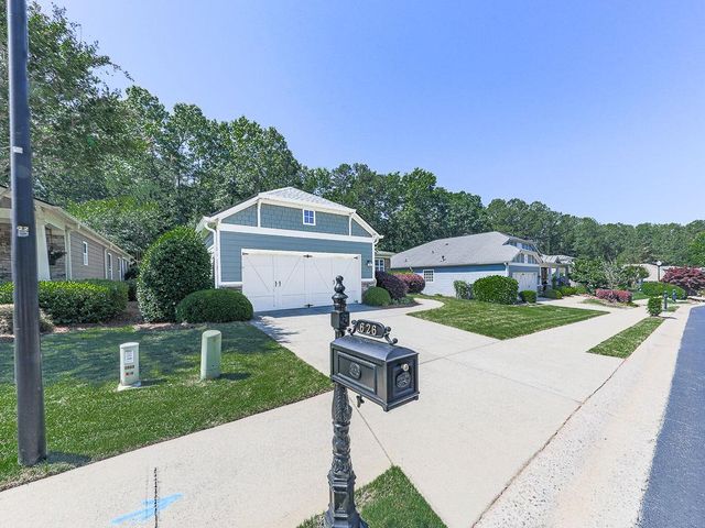 626 Laurel Crossing, Canton, GA 30114