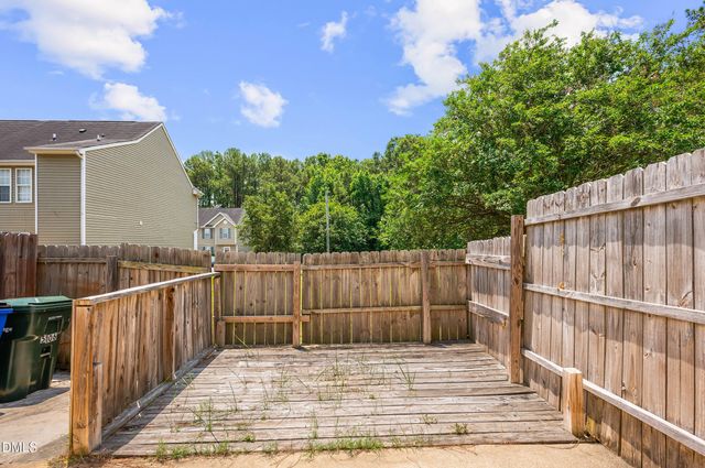 5106 Twisted Willow Way, Raleigh, NC 27610