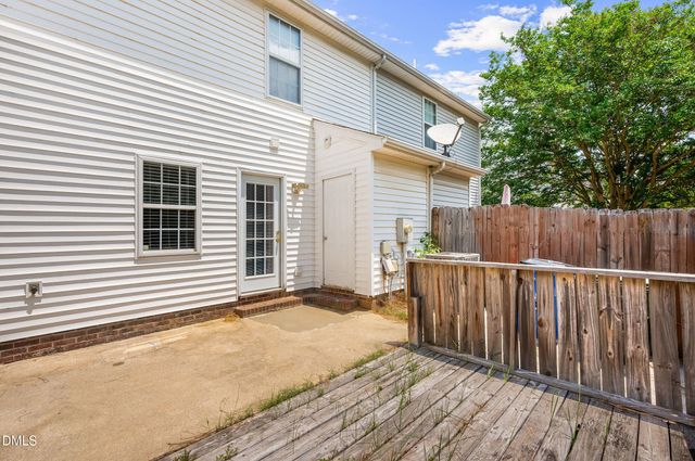 5106 Twisted Willow Way, Raleigh, NC 27610