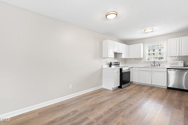 5106 Twisted Willow Way, Raleigh, NC 27610