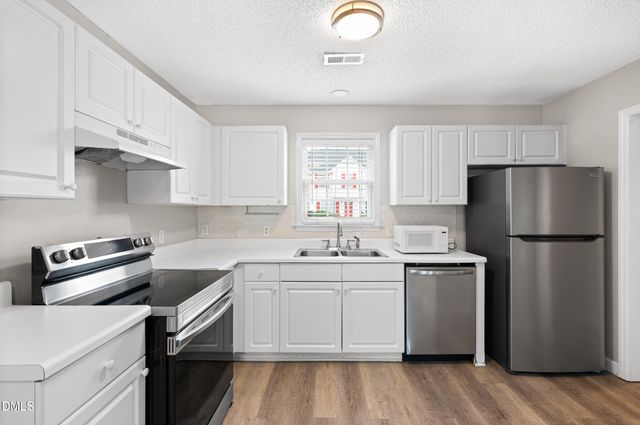 5106 Twisted Willow Way, Raleigh, NC 27610