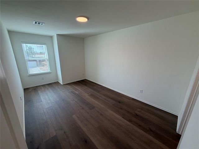 303 Aaran Way, Yukon, OK 73099