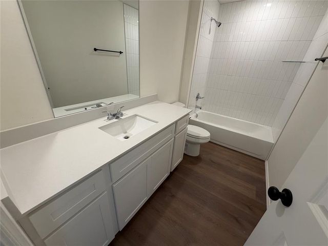 303 Aaran Way, Yukon, OK 73099