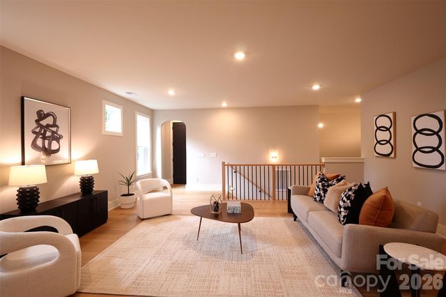 442 Sylvania Avenue, Charlotte, NC 28206