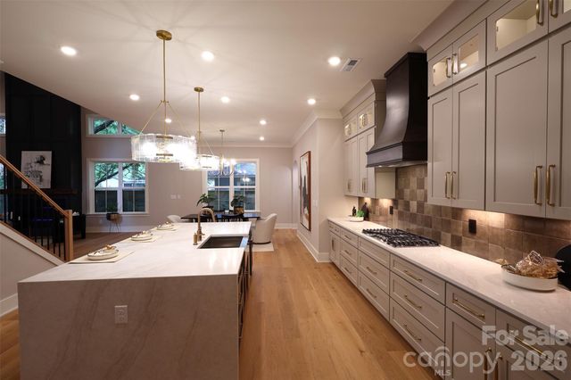 442 Sylvania Avenue, Charlotte, NC 28206