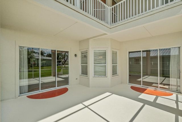 206 NW Magnolia Lakes Boulevard, Port St. Lucie, Port St Lucie, FL 34986