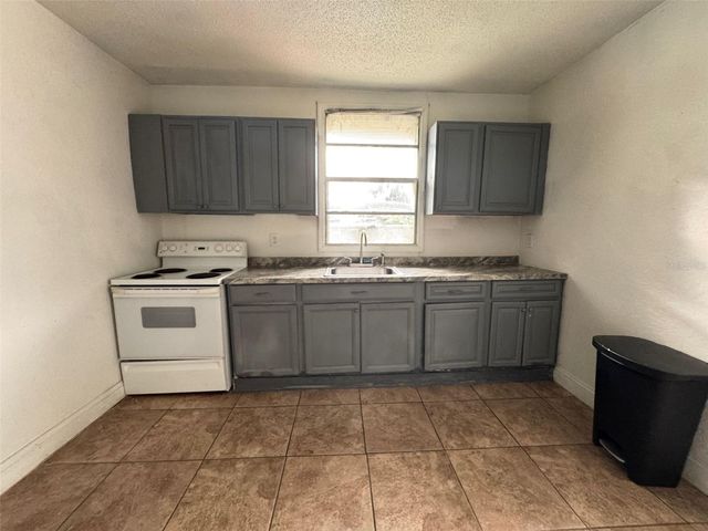 638 COLUMBIA, Orlando, FL 32805