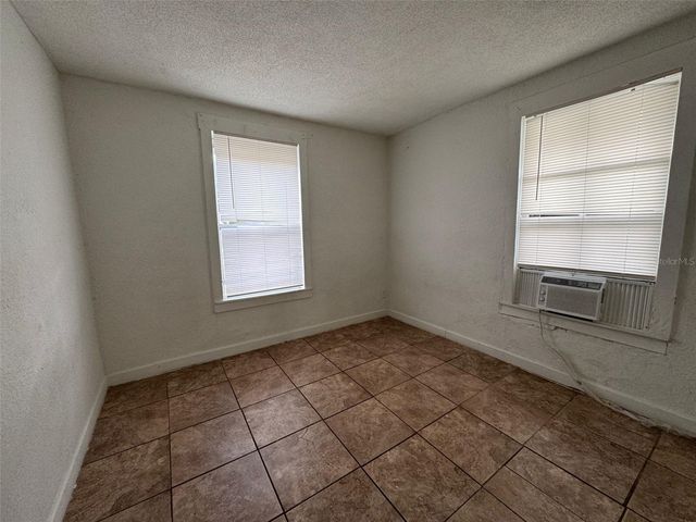 638 COLUMBIA, Orlando, FL 32805