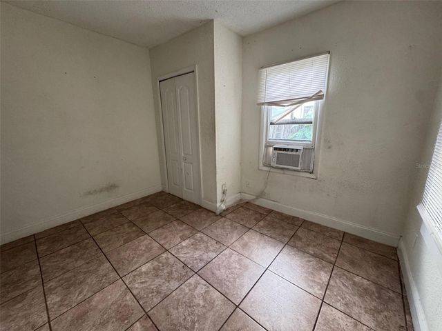 638 COLUMBIA, Orlando, FL 32805
