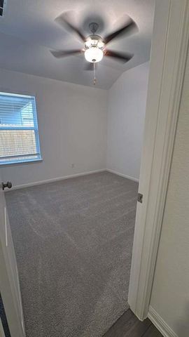 444 Breccia TRL, Liberty Hill, TX 78642