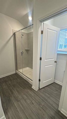 444 Breccia TRL, Liberty Hill, TX 78642