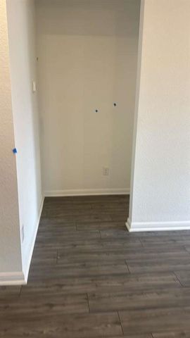 444 Breccia TRL, Liberty Hill, TX 78642