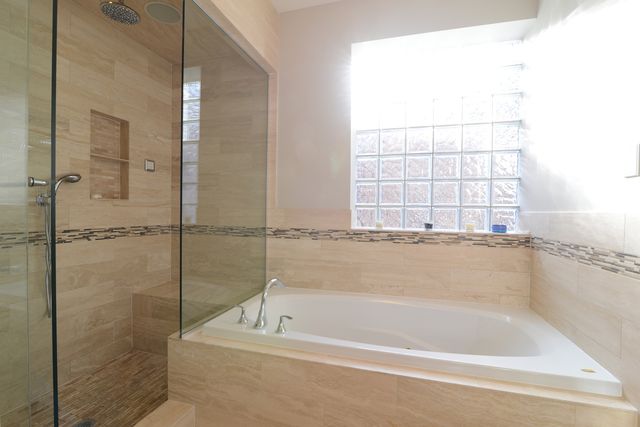 2848 N Sheffield Avenue 2S, Chicago, IL 60657