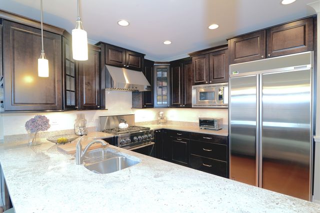 2848 N Sheffield Avenue 2S, Chicago, IL 60657
