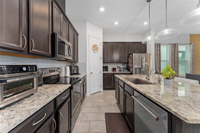 10361 AUSTRINA OAK LOOP, Winter Garden, FL 34787