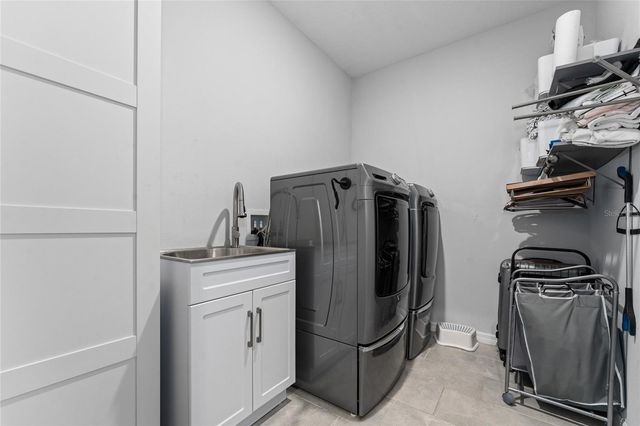 10361 AUSTRINA OAK LOOP, Winter Garden, FL 34787