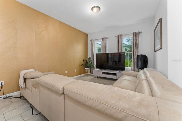 10361 AUSTRINA OAK LOOP, Winter Garden, FL 34787