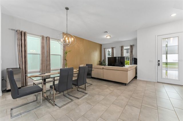 10361 AUSTRINA OAK LOOP, Winter Garden, FL 34787