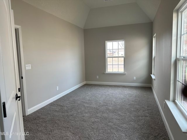 343 Country Garden Drive, Southaven, MS 38671