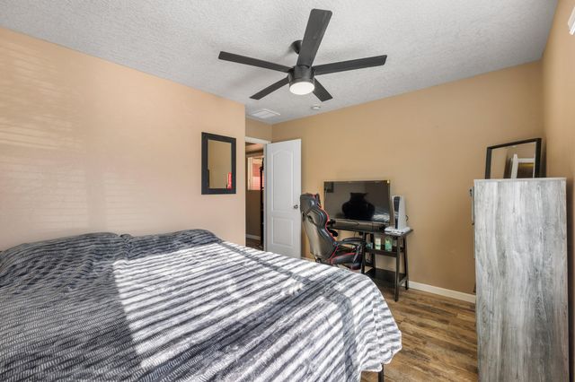 2512 Mesa Crotalo Road SE, Rio Rancho, NM 87124