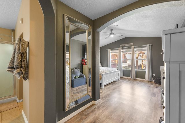 2512 Mesa Crotalo Road SE, Rio Rancho, NM 87124