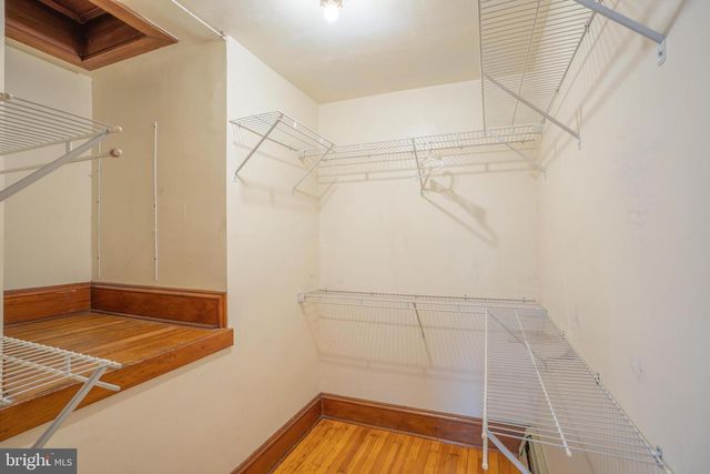 26 OSBORNE AVE, Morrisville, PA 19067