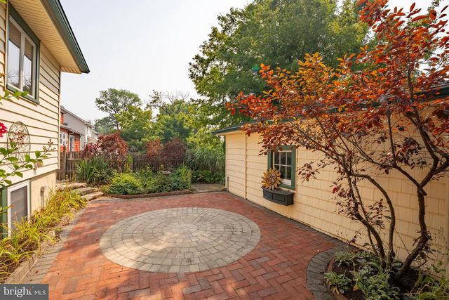 26 OSBORNE AVE, Morrisville, PA 19067
