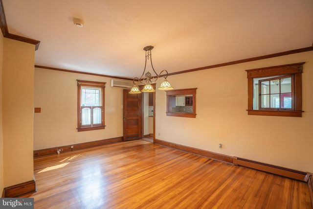26 OSBORNE AVE, Morrisville, PA 19067