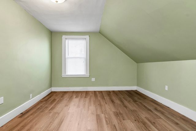 17 Pond St, Beverly, MA 01915