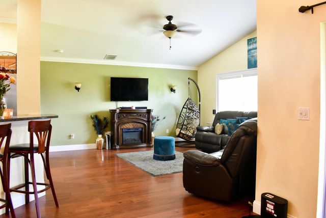 1561 SW Gadsan Avenue, Port St Lucie, FL 34953