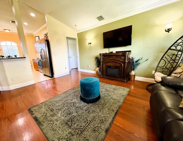 1561 SW Gadsan Avenue, Port St Lucie, FL 34953