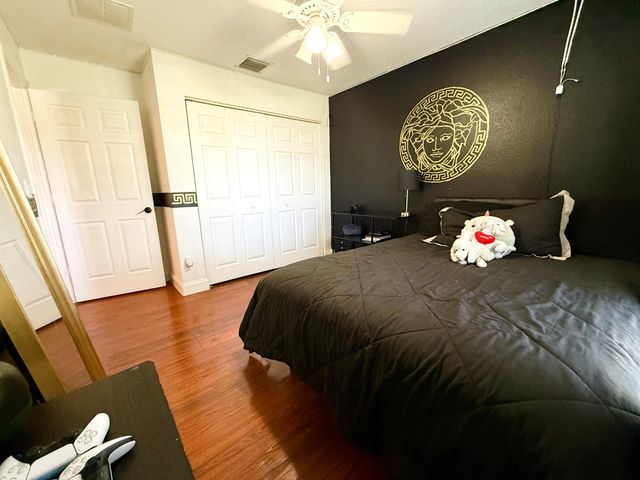 1561 SW Gadsan Avenue, Port St Lucie, FL 34953
