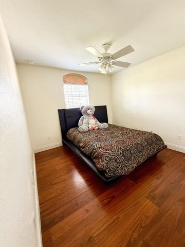 1561 SW Gadsan Avenue, Port St Lucie, FL 34953