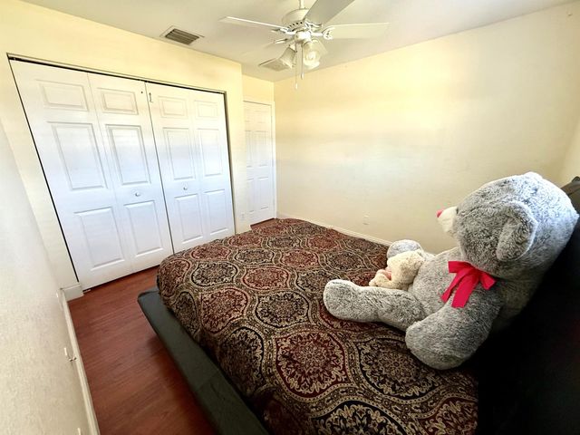 1561 SW Gadsan Avenue, Port St Lucie, FL 34953