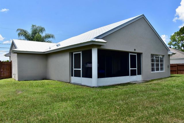 1561 SW Gadsan Avenue, Port St Lucie, FL 34953