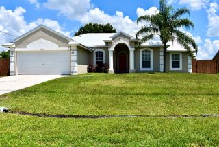 1561 SW Gadsan Avenue, Port St Lucie, FL 34953