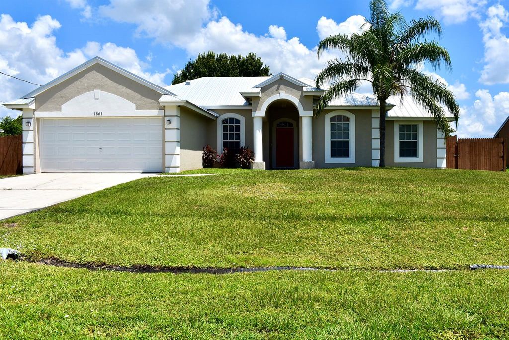 1561 SW Gadsan Avenue, Port St Lucie, FL 34953