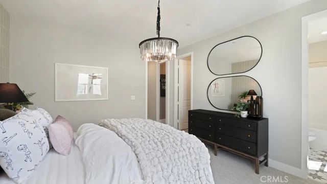 24392 Camino Oceano, Valencia, CA 91354