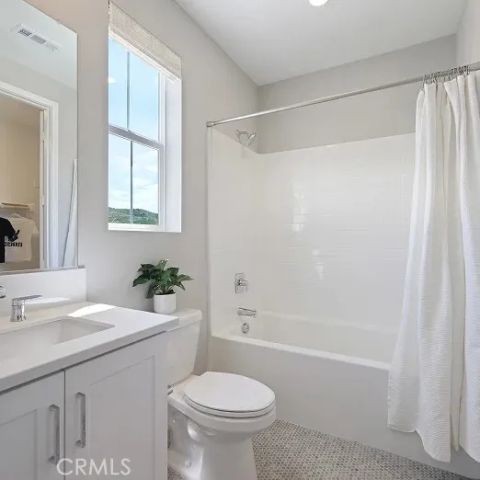 24392 Camino Oceano, Valencia, CA 91354