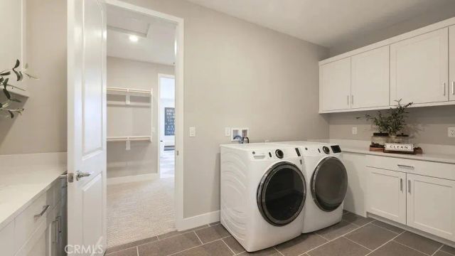 24392 Camino Oceano, Valencia, CA 91354