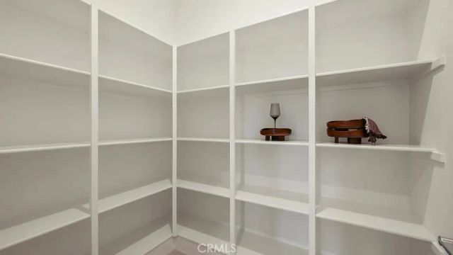 24392 Camino Oceano, Valencia, CA 91354