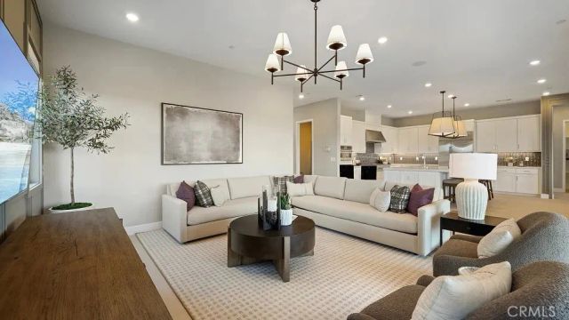 24392 Camino Oceano, Valencia, CA 91354