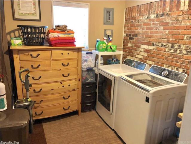 307 LoHawk Drive, Heber Springs, AR 72543