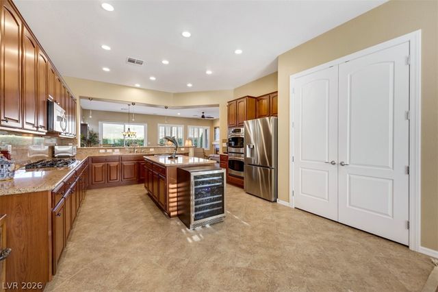 2204 Canyonville Drive, Henderson, NV 89044