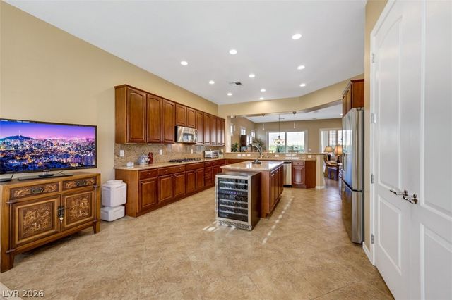 2204 Canyonville Drive, Henderson, NV 89044