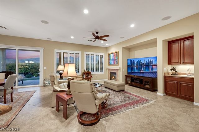 2204 Canyonville Drive, Henderson, NV 89044